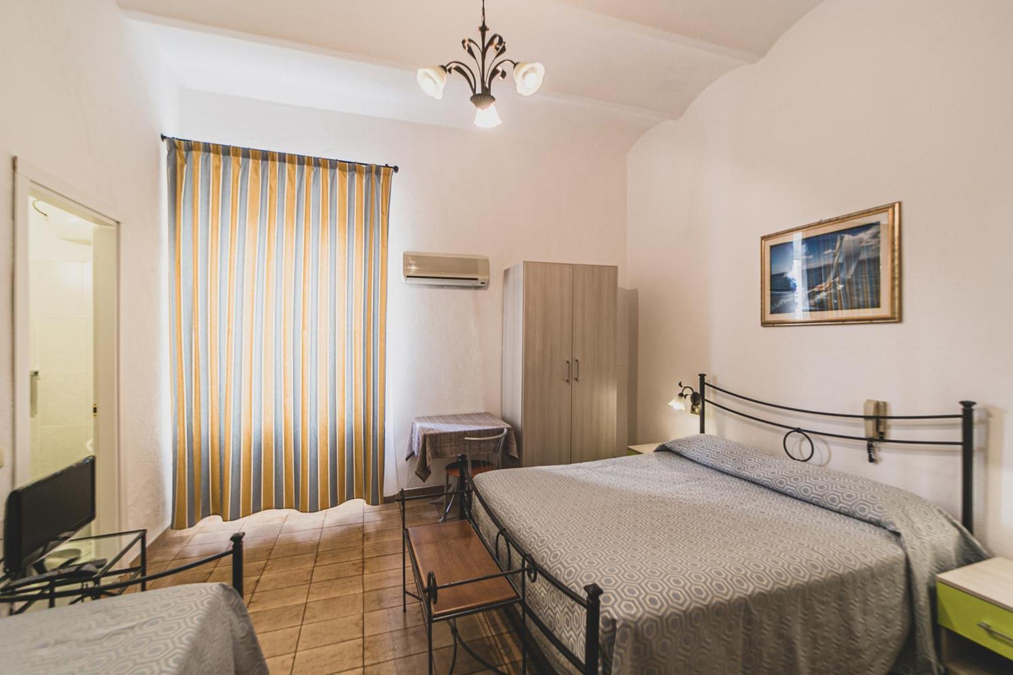 Hotel Alfiero Porto Santo Stefano (Grosseto) Quarto foto