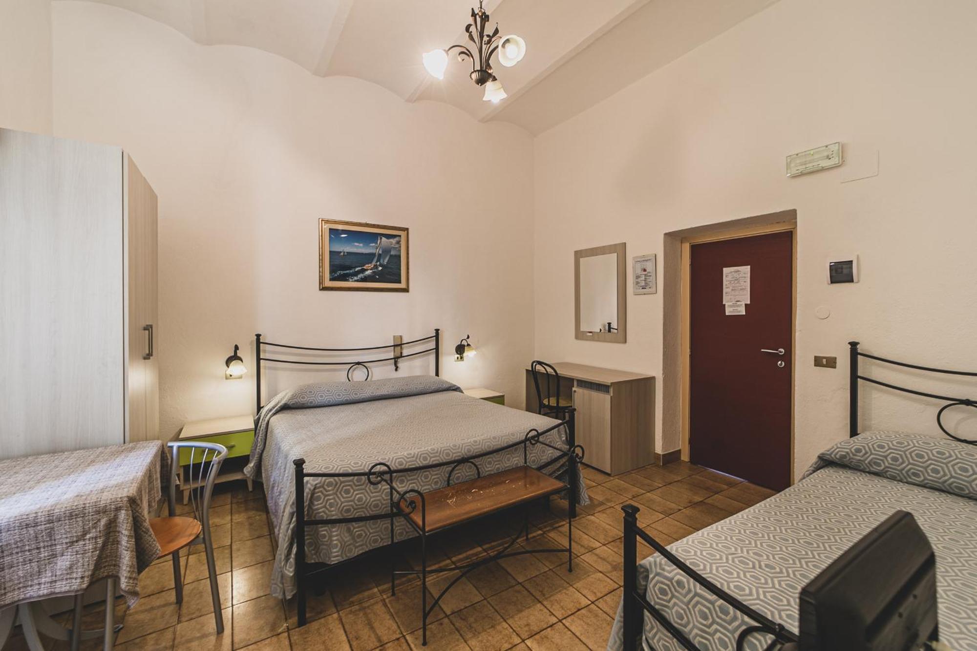 Hotel Alfiero Porto Santo Stefano (Grosseto) Quarto foto